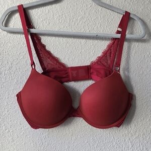 Soma Embraceable Enchanting Lace Push-Up Bra Paint The Town Red 38C NWT
